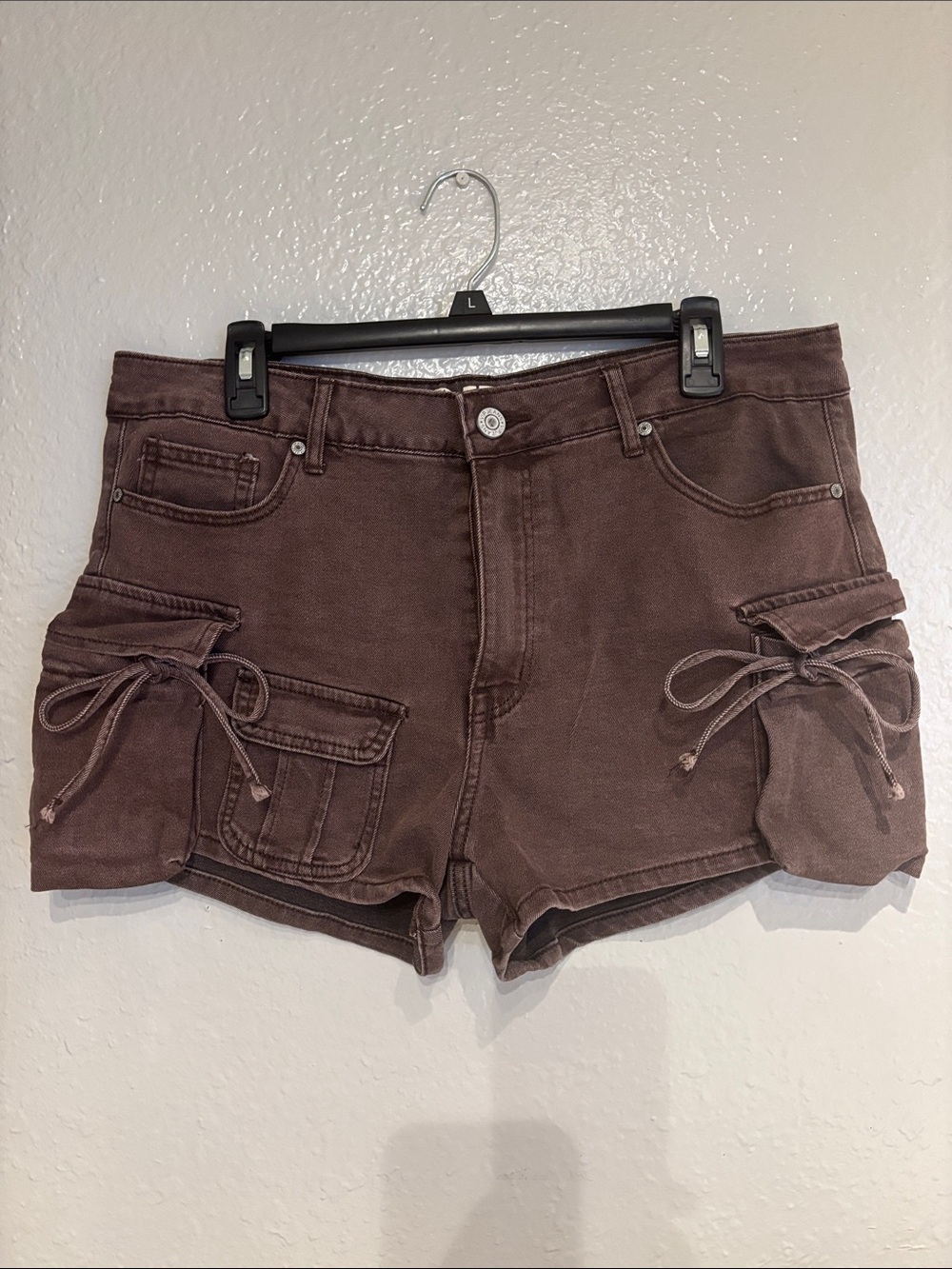 Vintage Brown Cargo w/ Side Tie Pockets VIP JEANS Y2K Preppy Denim Shorts Sz XL